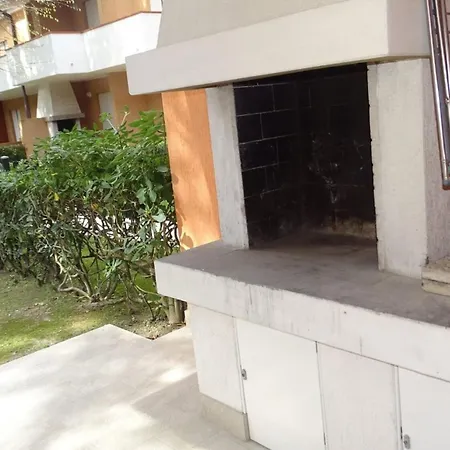 Vila Charming With Private Garden *