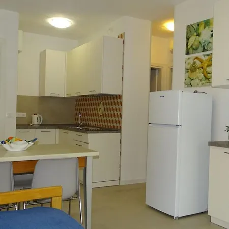 Charming With Private Garden Vila *